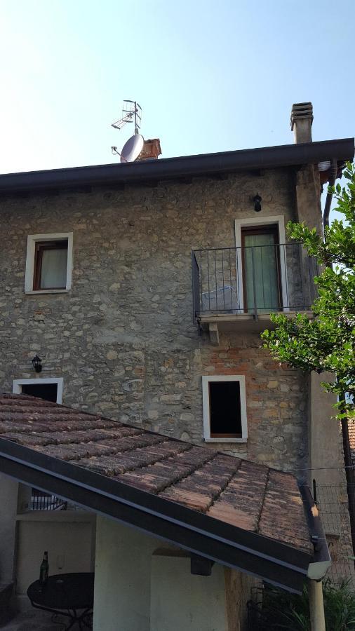 Delphina'S House Villa Lezzeno Bagian luar foto